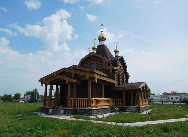 Храм в селе Лопатино